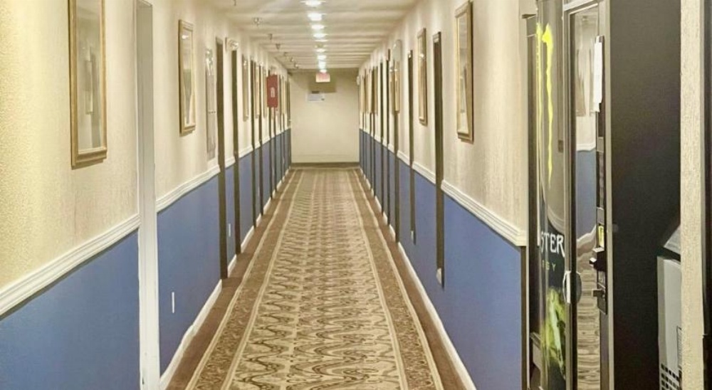 Travelodge by Wyndham Junction City